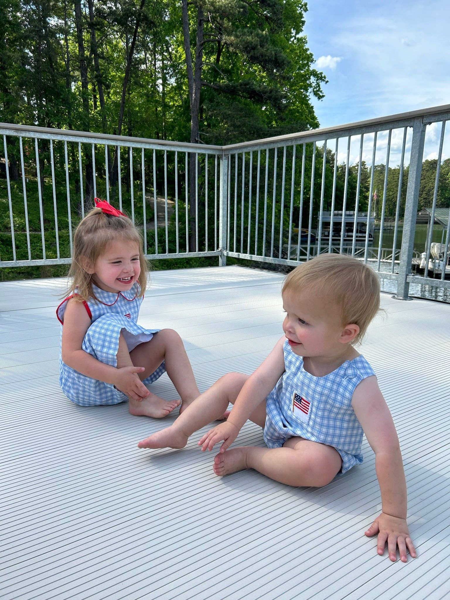 GRAND OLE FLAG BUBBLE - LuLLabY LaNe